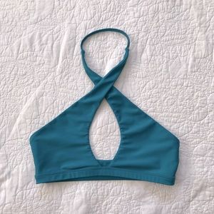 MIKOH Tahaa Bikini Top in Abyss size Medium